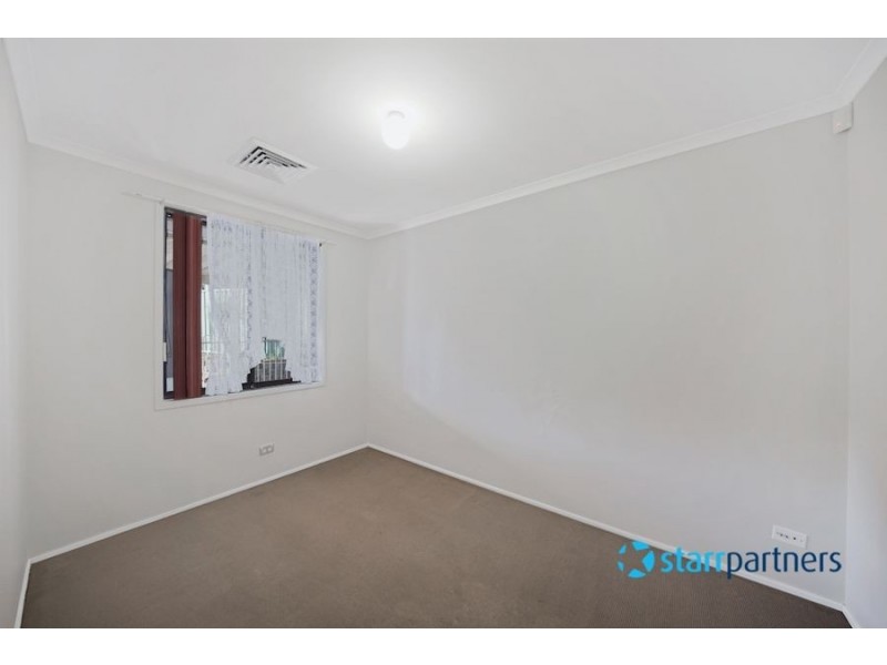 1 Mertz place, Leumeah NSW 2560