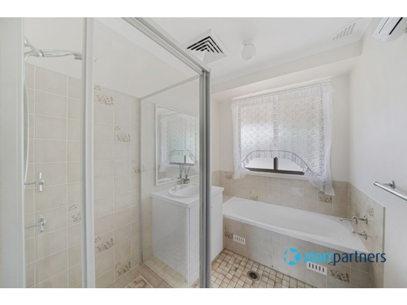 1 Mertz place, Leumeah NSW 2560