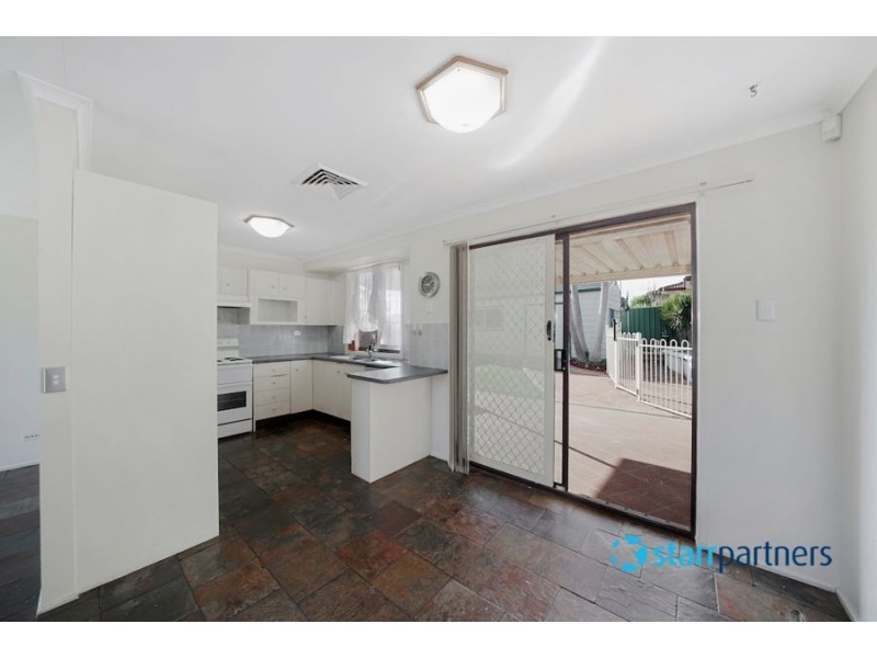 1 Mertz place, Leumeah NSW 2560