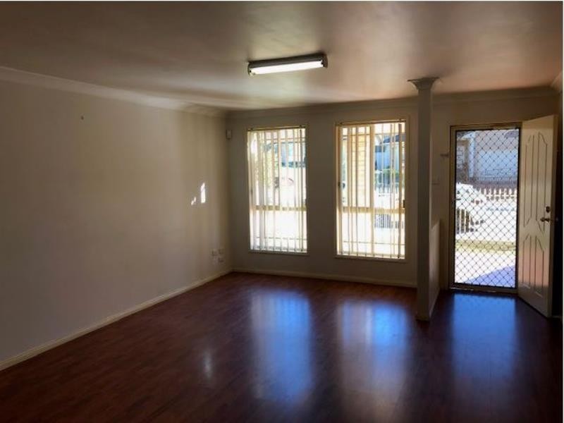 302 North Liverpool Road, Green Valley NSW 2168