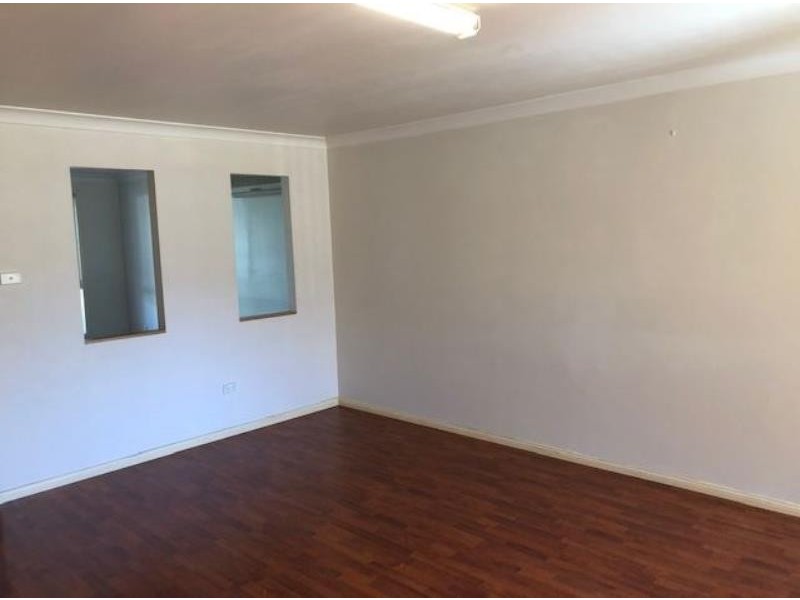 302 North Liverpool Road, Green Valley NSW 2168