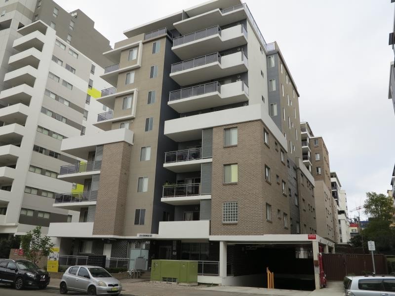 25/2-4 GEORGE STREET, Warwick Farm NSW 2170