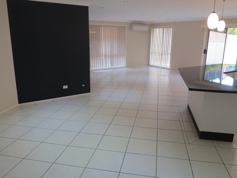 16 KIERNAN CRESCENT, Abbotsbury NSW 2176