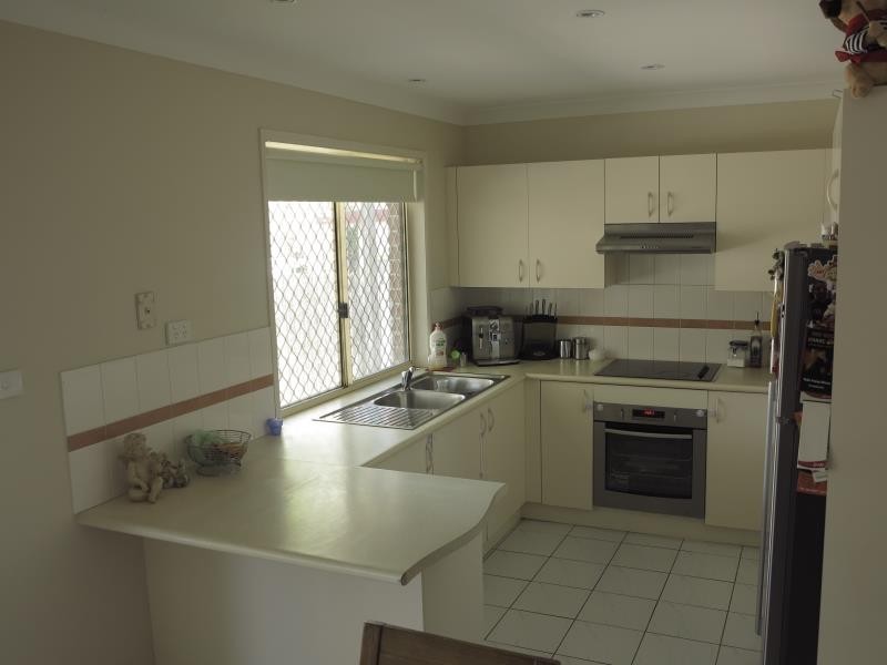 9 Verge Pl, West Hoxton NSW 2171