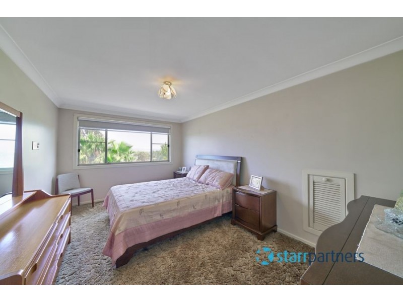 27 Brechin Road, St Andrews NSW 2566