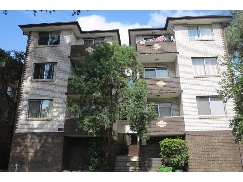 9/4-6 Nagle St, Liverpool NSW 2170
