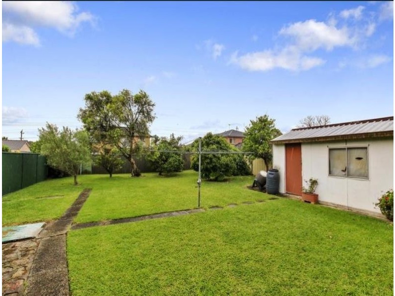 49 Passefield St, Liverpool NSW 2170