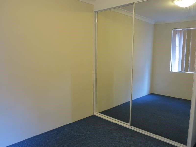 8/64 COPELAND STREET, Liverpool NSW 2170