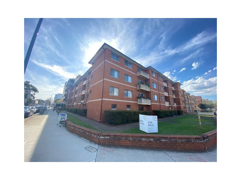 9/73-75 Goulburn Street, Liverpool NSW 2170