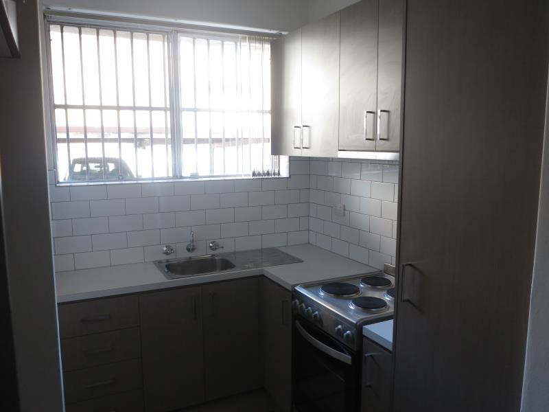 2/120 MOORE STREET, Liverpool NSW 2170