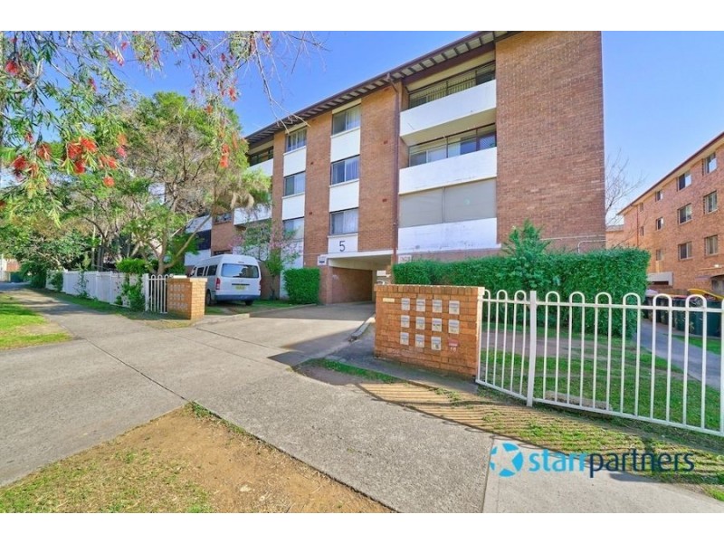 21/5 LACHLAN STREET, Warwick Farm NSW 2170