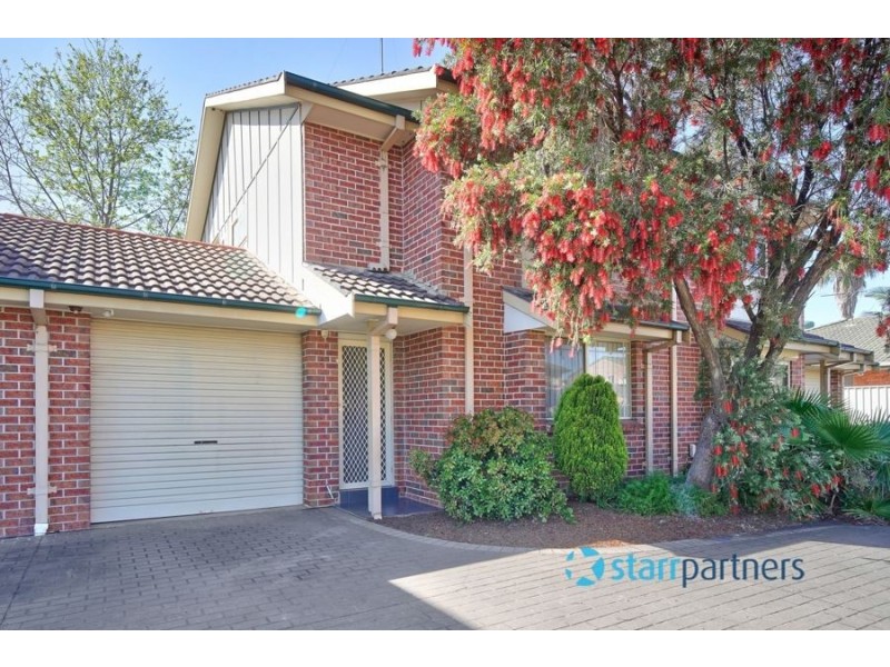 2/2 Wellwood Avenue, Moorebank NSW 2170