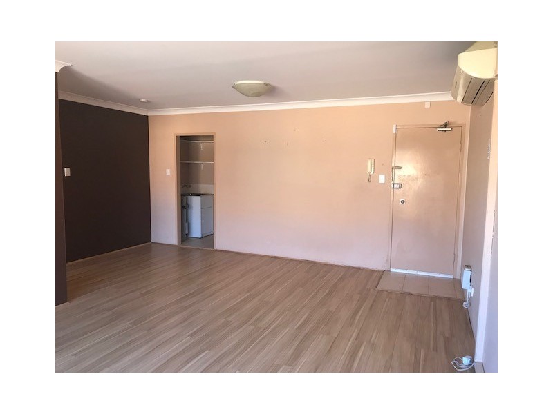 14/2 Riverpark Drive, Liverpool NSW 2170