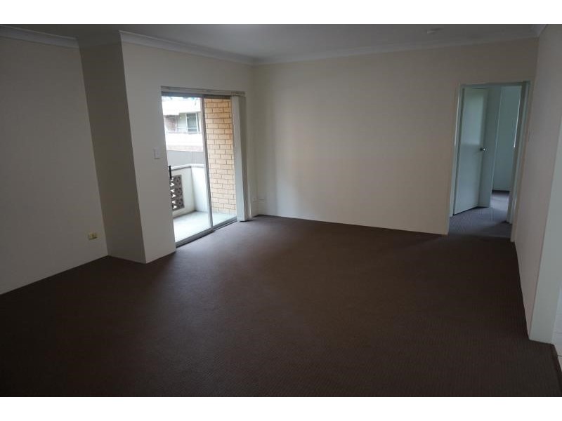 2/79 CASTLEREAGH STREET, Liverpool NSW 2170