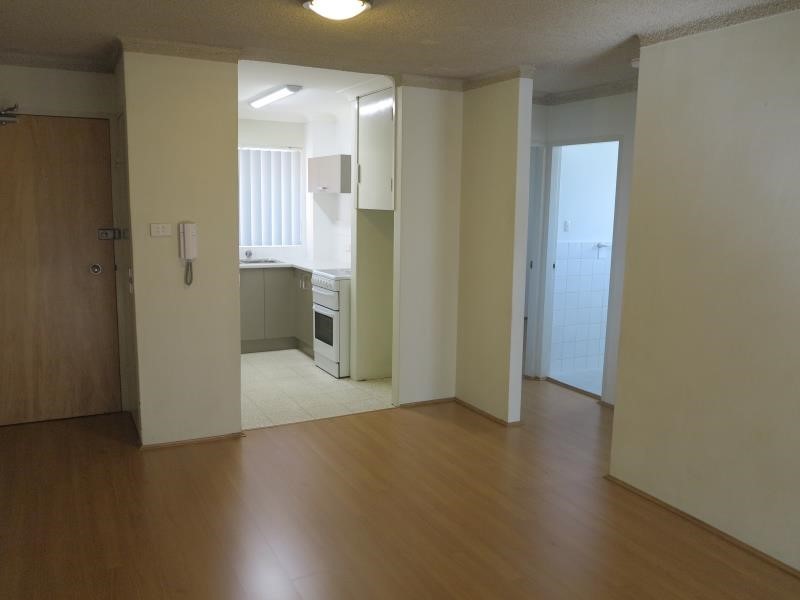 23/13 Forbes Street, Warwick Farm NSW 2170