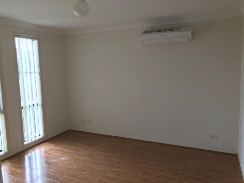 73 TAUBMAN DRIVE, Horningsea Park NSW 2171