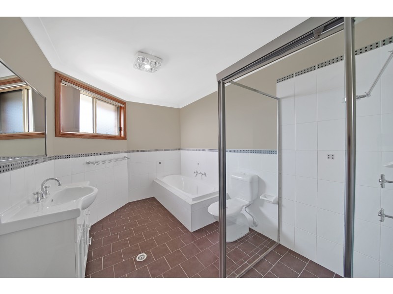 21B Grimson Cres, Liverpool NSW 2170