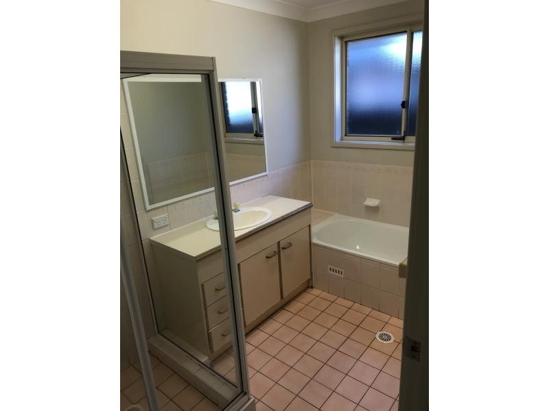 45 Kendall Drive, Casula NSW 2170