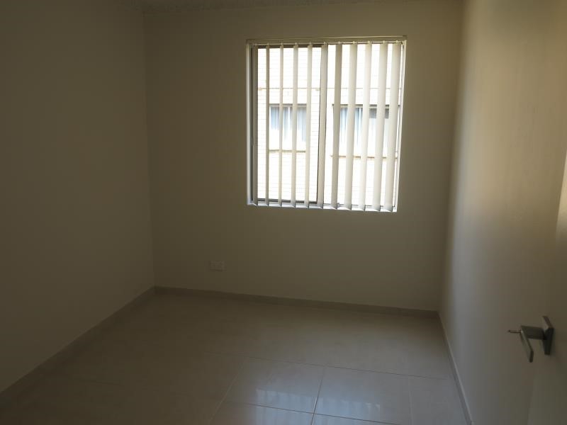 1/116 Moore Street, Liverpool NSW 2170