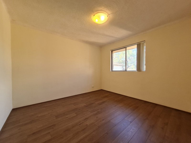 11/21 Lachlan Street, Warwick Farm NSW 2170