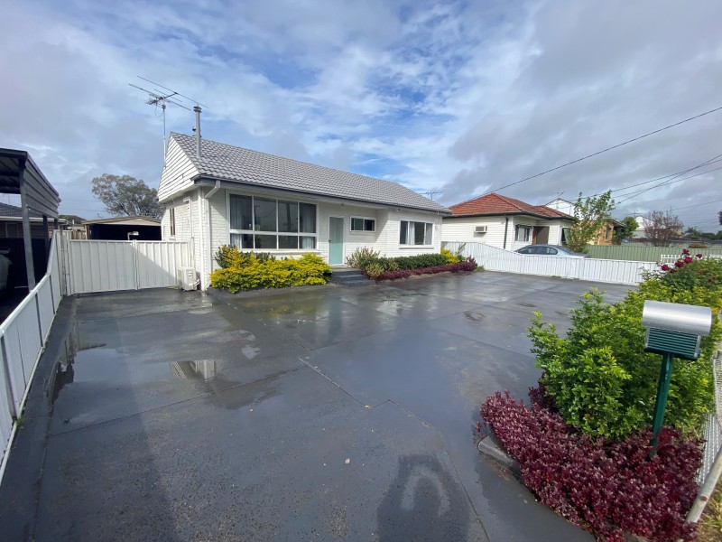 40 Dunbier Ave, Lurnea NSW 2170