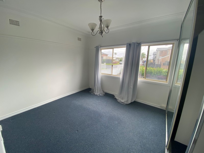 40 Dunbier Ave, Lurnea NSW 2170