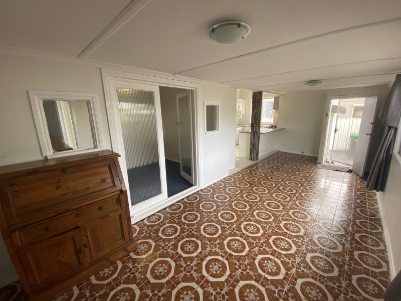 40 Dunbier Ave, Lurnea NSW 2170