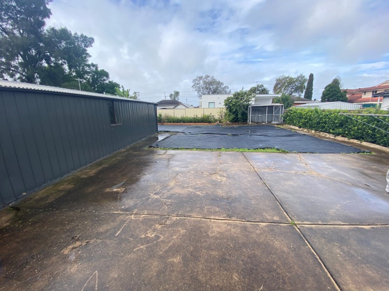 40 Dunbier Ave, Lurnea NSW 2170