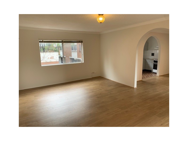 2/3 Lachlan Street, Warwick Farm NSW 2170