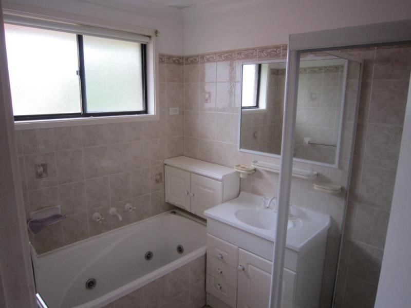 17 DEERWOOD AVENUE, Liverpool NSW 2170