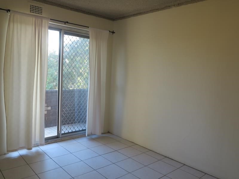 9/4-6 Nagle Street, Liverpool NSW 2170