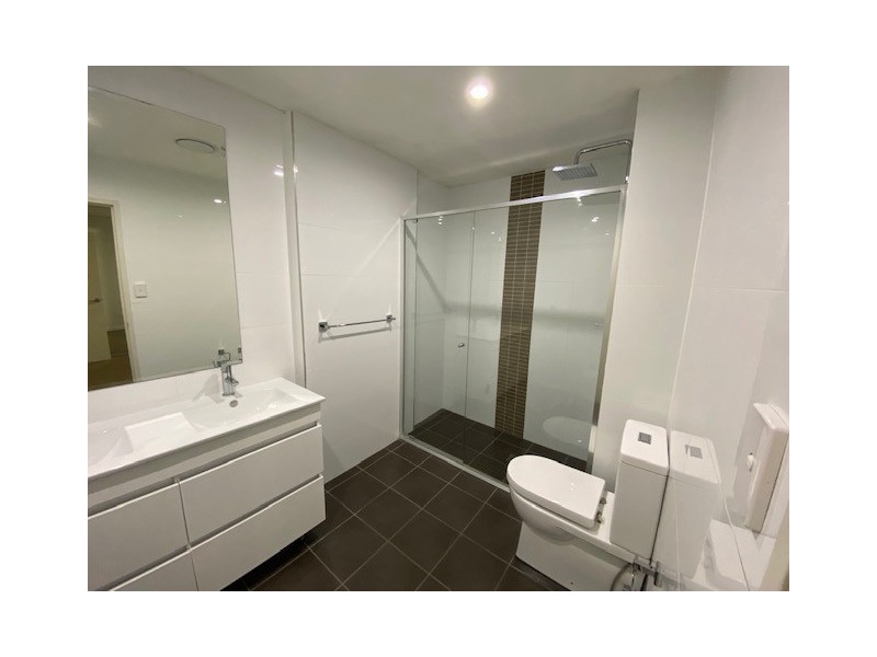 18/42 Hoxton Park Rd, Liverpool NSW 2170