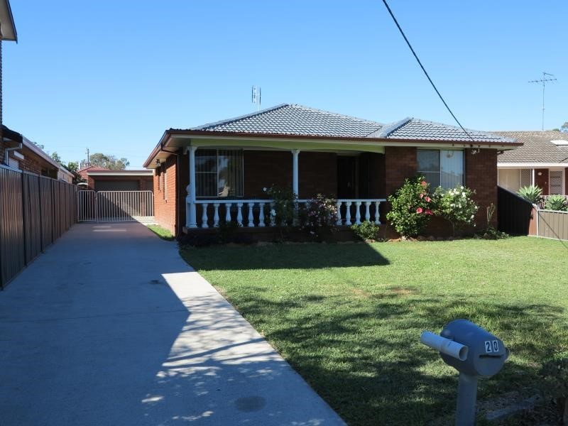 20 FERRINGTON CRESCENT, Liverpool NSW 2170