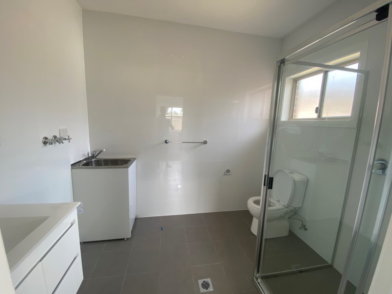 11a Woodlands Rd, Liverpool NSW 2170
