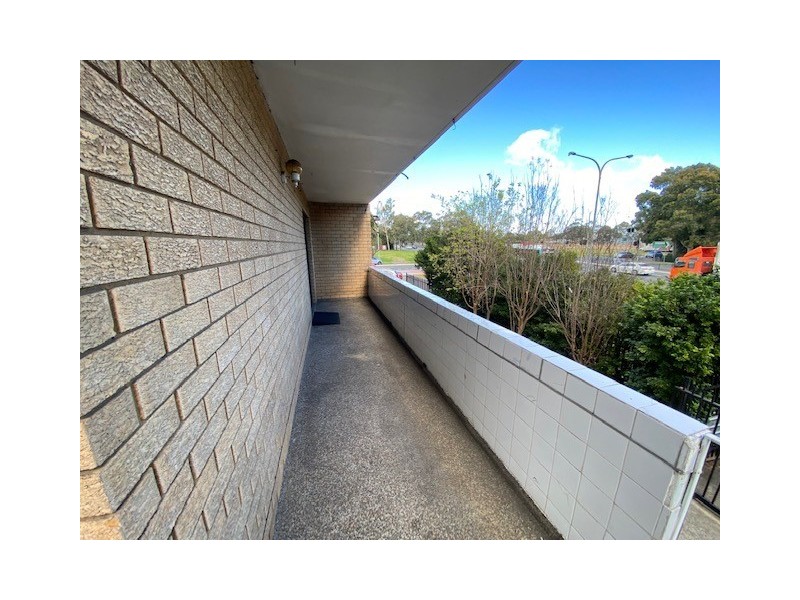 2/90 COPELAND STREET, Liverpool NSW 2170