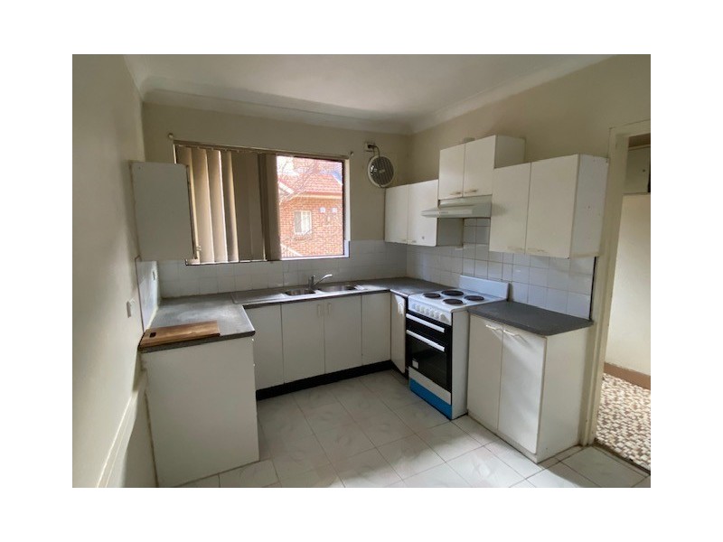 2/90 COPELAND STREET, Liverpool NSW 2170