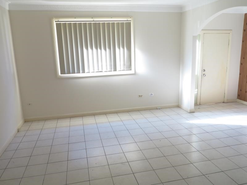 1/186 ELIZABETH DRIVE, Ashcroft NSW 2168