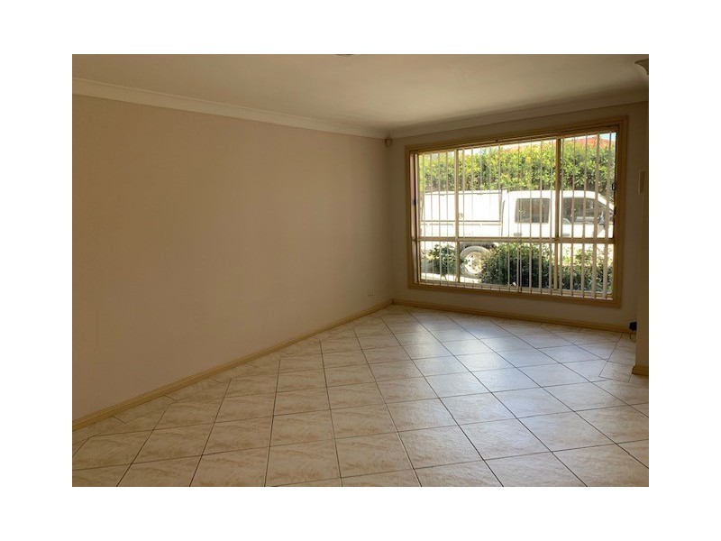 1/13 Woodlands Road, Liverpool NSW 2170