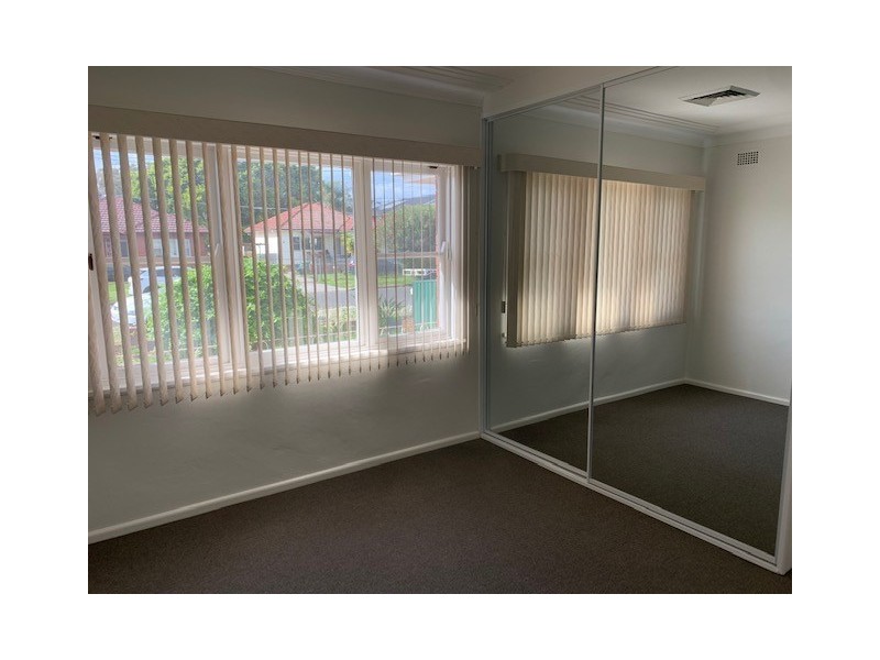 33 Market St, Moorebank NSW 2170