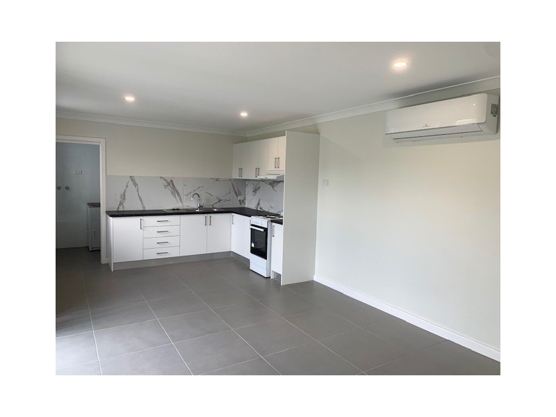 33A Market St, Moorebank NSW 2170