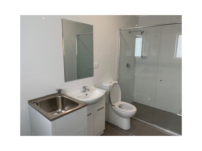 33A Market St, Moorebank NSW 2170