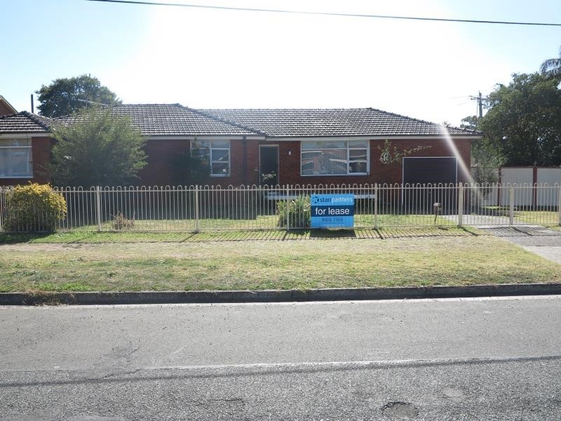 11 Calabro Ave, Liverpool NSW 2170