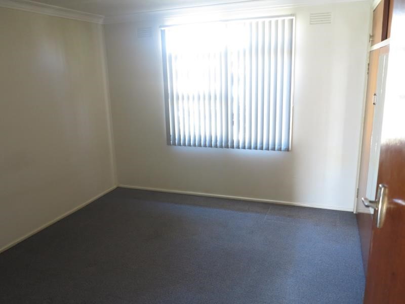 11 Calabro Ave, Liverpool NSW 2170