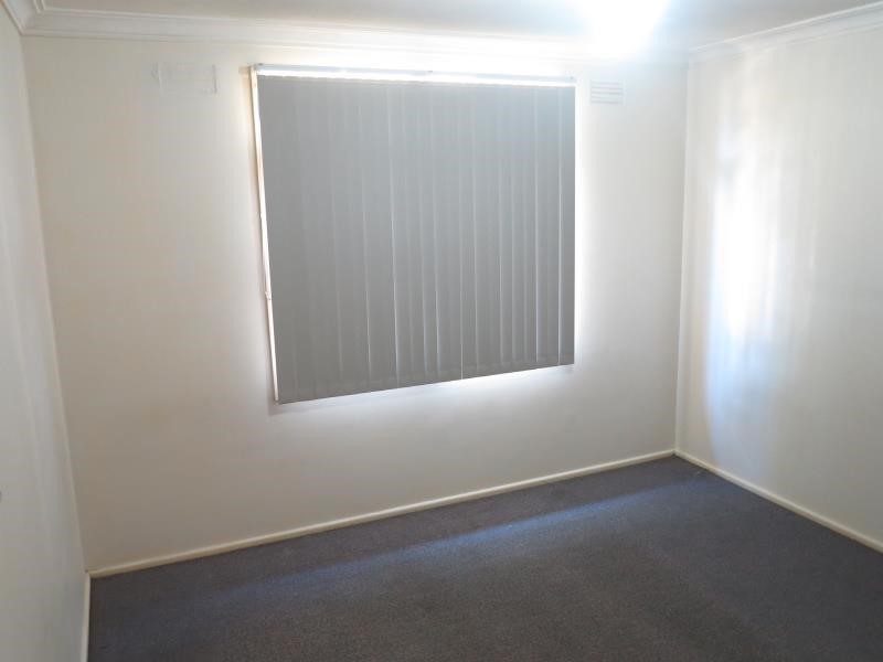 11 Calabro Ave, Liverpool NSW 2170