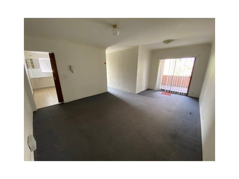 10/64 Castlereagh Street, Liverpool NSW 2170