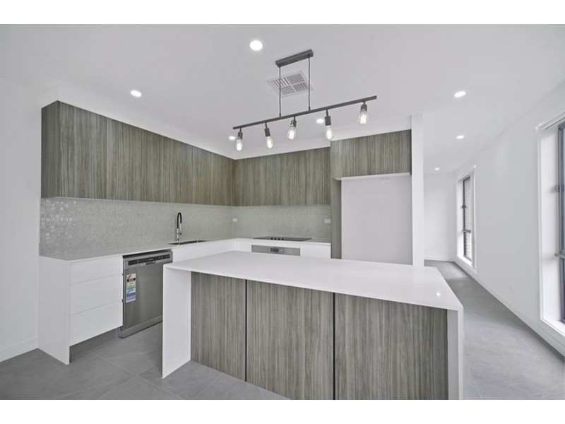 5a Throsby Street, Fairfield Heights NSW 2165