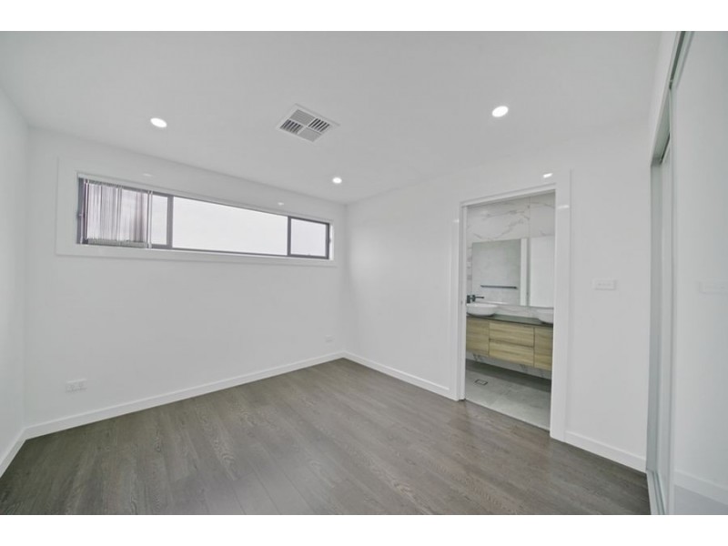 5a Throsby Street, Fairfield Heights NSW 2165