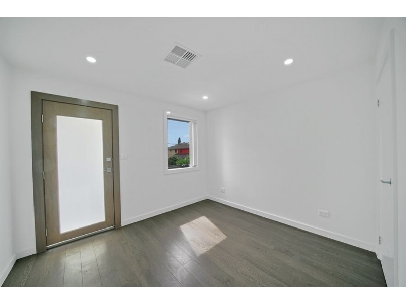 5a Throsby Street, Fairfield Heights NSW 2165