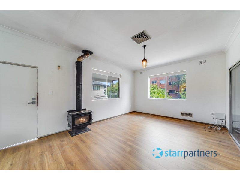 16 Charles St, Liverpool NSW 2170