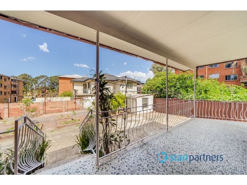 16 Charles St, Liverpool NSW 2170